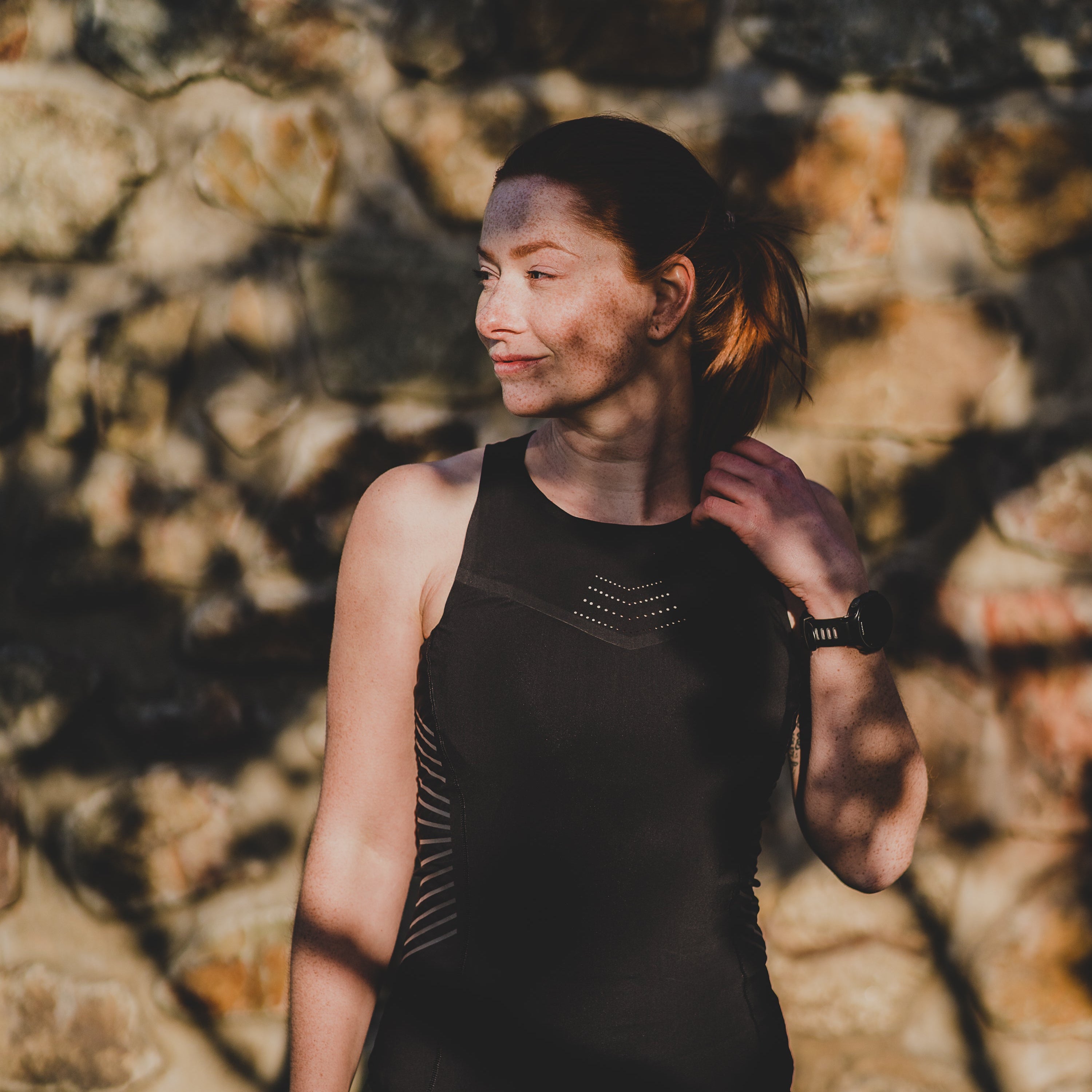 The perfect Womens Running Singlet. Cooling, perfect fit and design by Ffion Appleton (Beyoncé's Ivy Park, Virgil Abloh's Off-White and Nike). Odorfree by Fe226