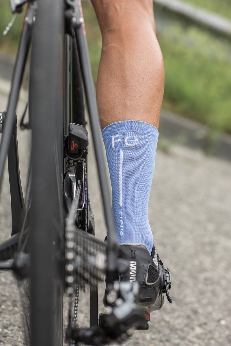 Running & Cycling Socks Fe226 Cycling & Running Socks ultra marine blue. Odour-crunching endurance sport performance sock for running and cycling that eliminates smell. Light compression stabilizes your foot without leaving marks on your leg. Match with Fe226 running shirts, Fe226 running singlets and Fe226 bike jersey.
