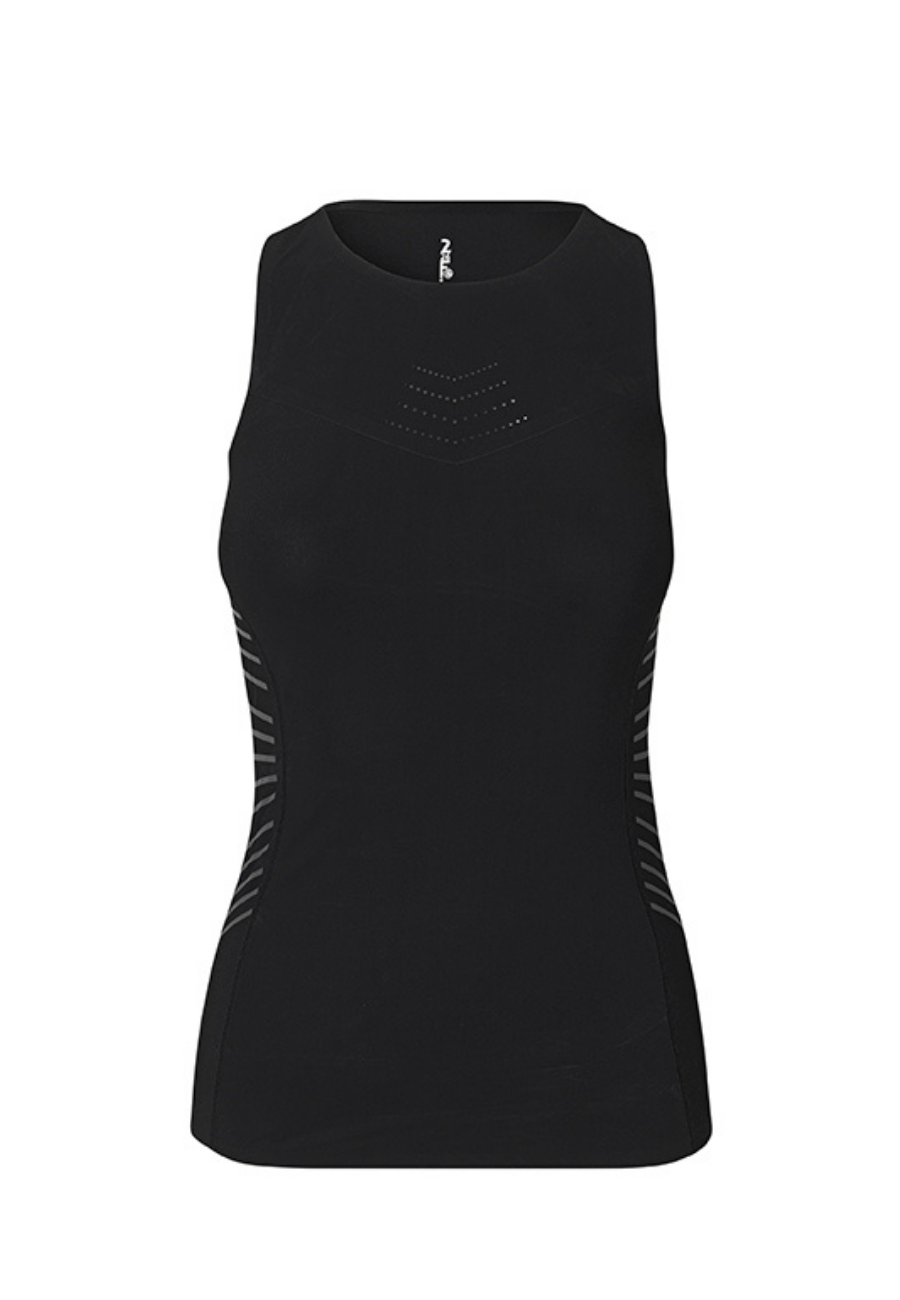 The perfect Womens Running Singlet. Cooling, perfect fit and design by Ffion Appleton (Beyoncé's Ivy Park, Virgil Abloh's Off-White and Nike). Odorfree by Fe226