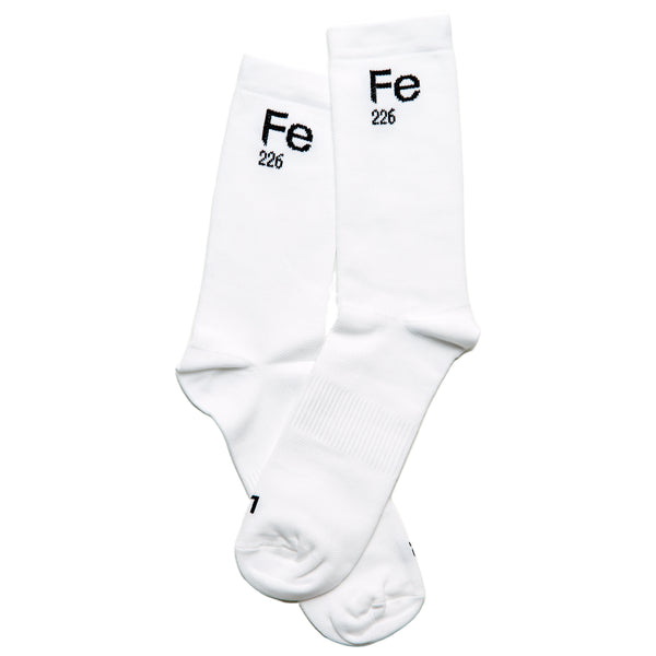 White Fe226 Sport Socks for running, cycling, triathlon, marathon, Ironman and training. Antibacterial sport socks without smell. Train more, wash less. Subtle white design