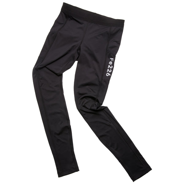 This is your new Fe226 Long Running Tight. Made in europe in high quality. Autumn, winter and spring runs and a high temperature range. Thin high tech fabric will keep you warm and dry without restraining your movement. Side pockets for smart phone, keys. Perfect long running tight for running and triathlon training. Odour free and anti-bacterial.