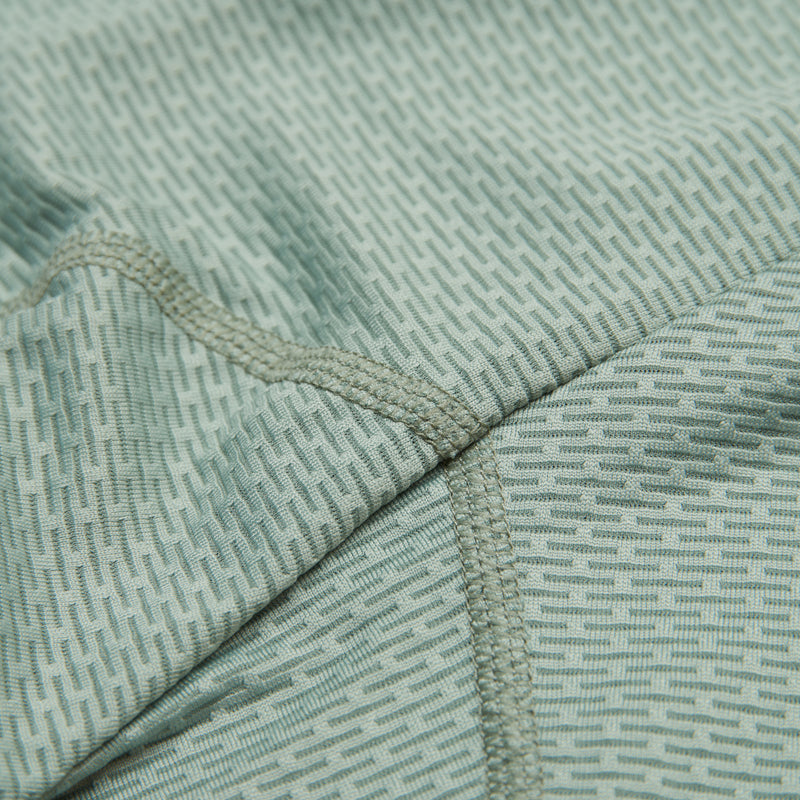 High Quality fabric for The Fe226 Running shirt. Made in europe and odorfree so yoe need to wash less